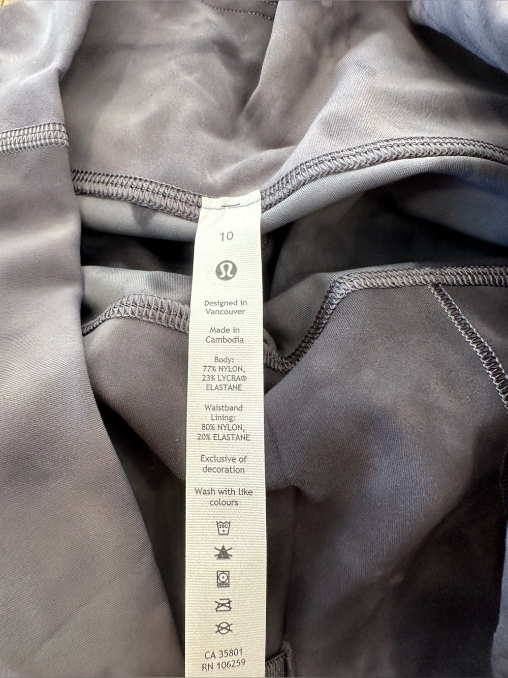 lululemon athletica Black & Gray Tie-Dye Leggings - Picture 5 of 7